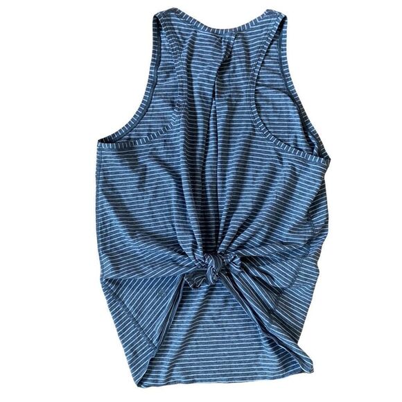 Lululemon All Tied Up Tank - Picture 3 of 9